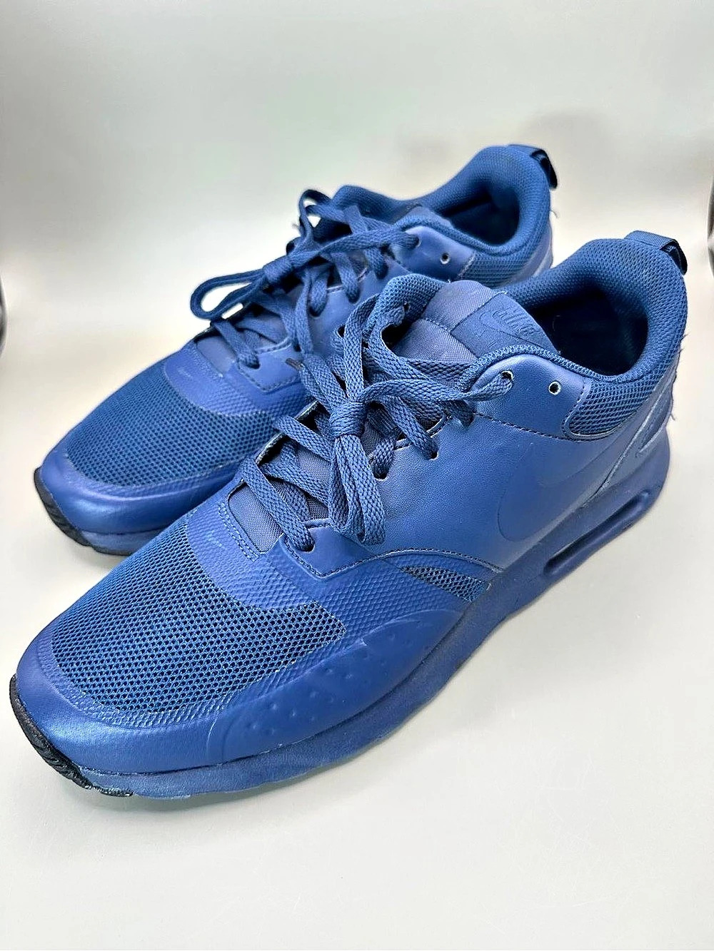 Nike Air Max Visión Triple Navy  Men's Size 10.